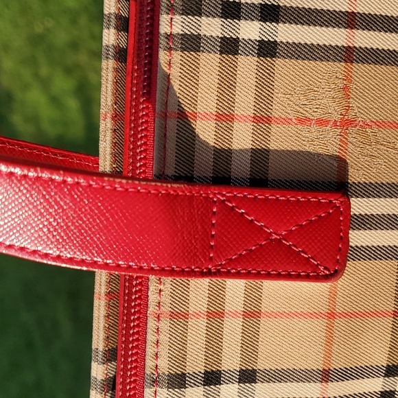 Burberry Haymarket Check Canvas/Leather handbag - Picture 15 of 17